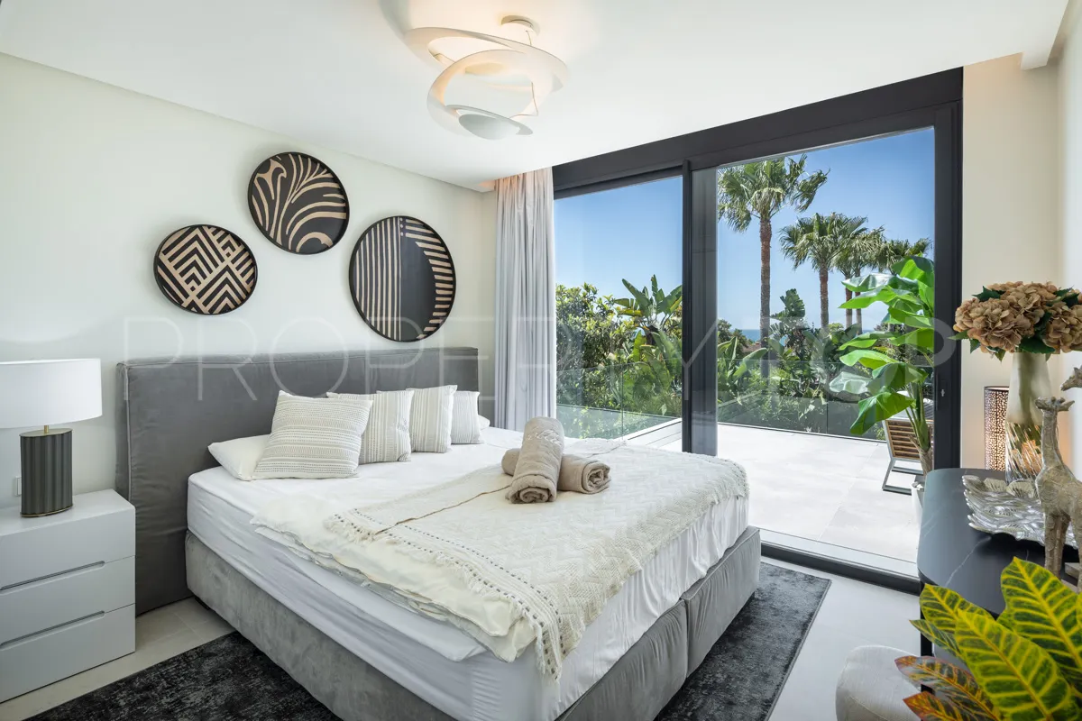 Marbella 4 bedrooms villa for sale