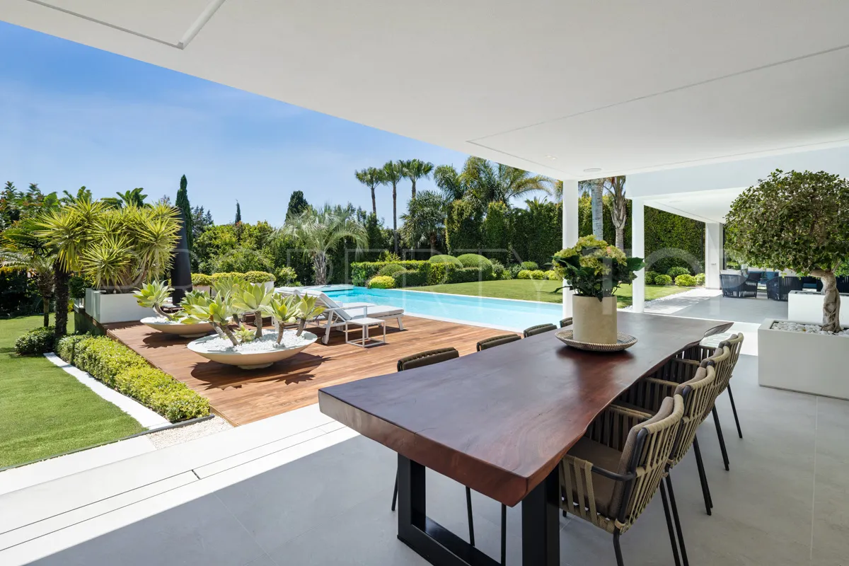 Marbella 4 bedrooms villa for sale
