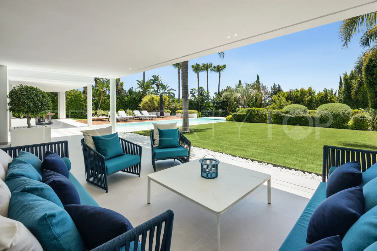Marbella 4 bedrooms villa for sale