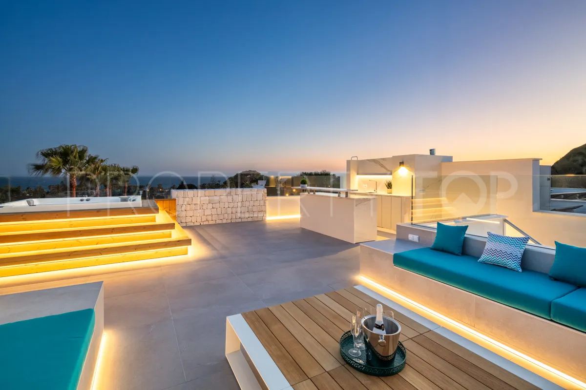 Marbella 4 bedrooms villa for sale