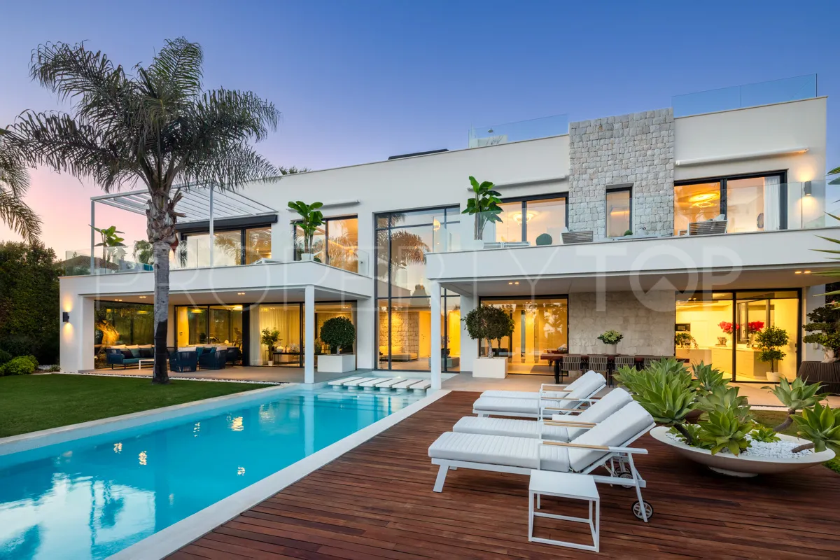 Marbella 4 bedrooms villa for sale