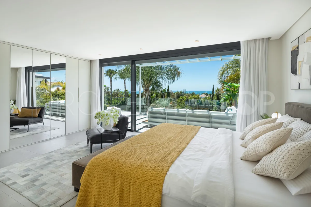 Marbella 4 bedrooms villa for sale