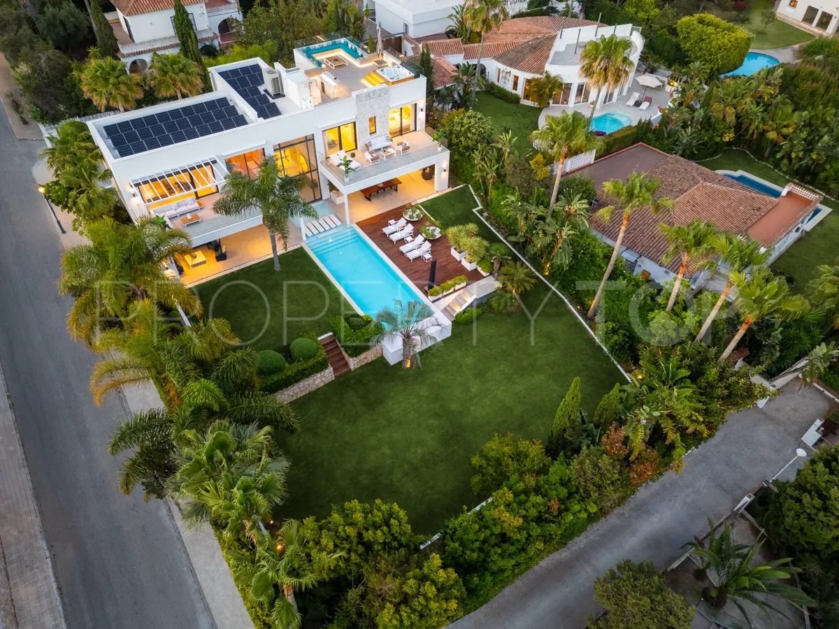 Marbella 4 bedrooms villa for sale