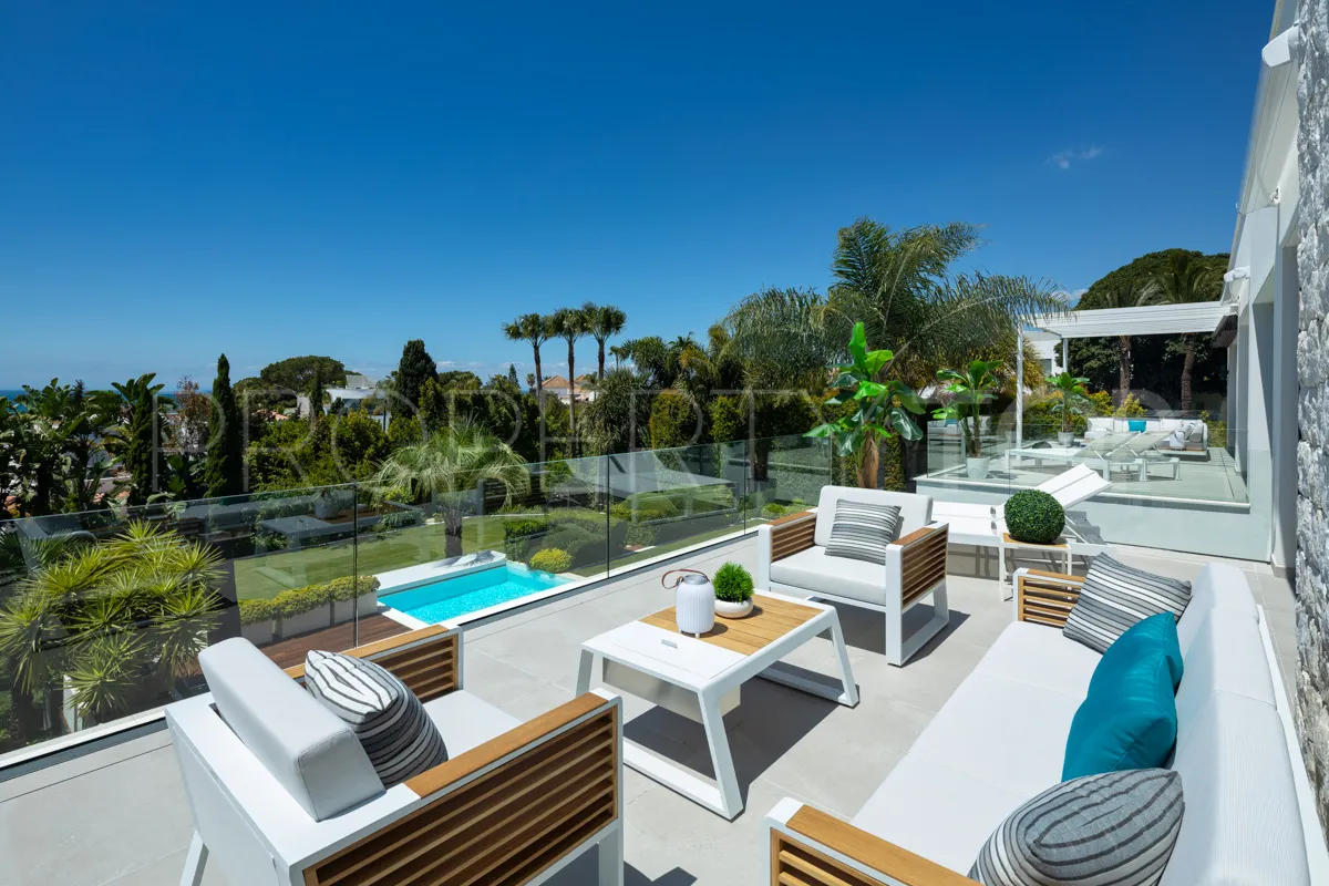 Marbella 4 bedrooms villa for sale