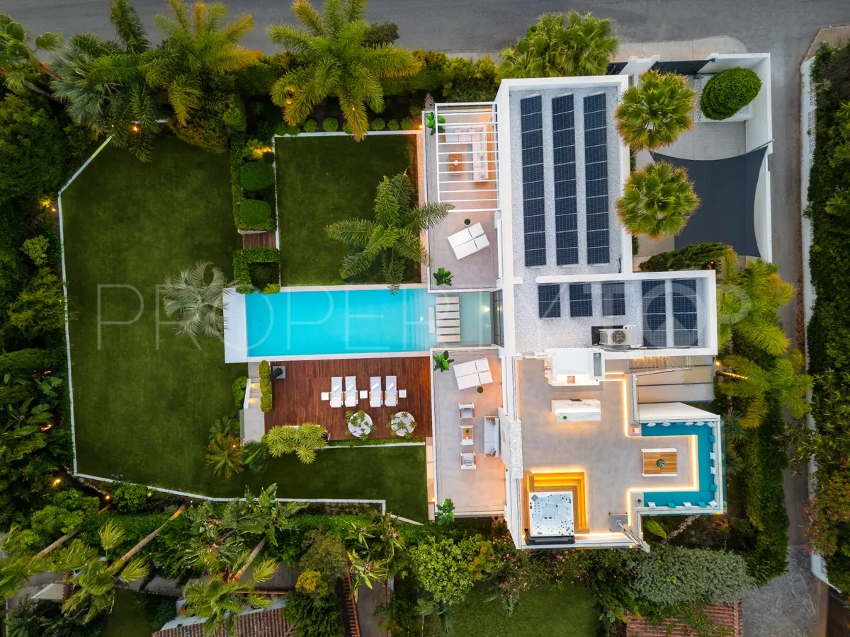 Marbella 4 bedrooms villa for sale