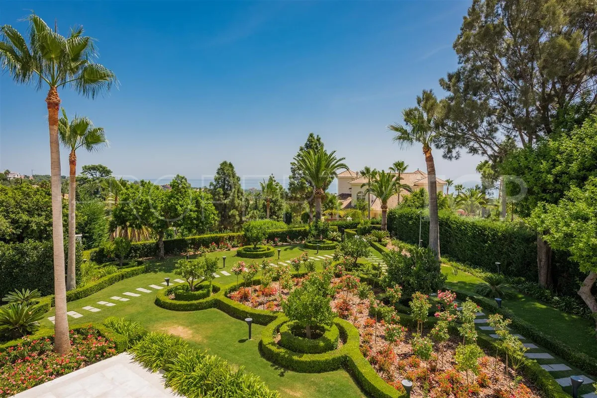 Mansion a la venta en Marbella Este de 7 dormitorios