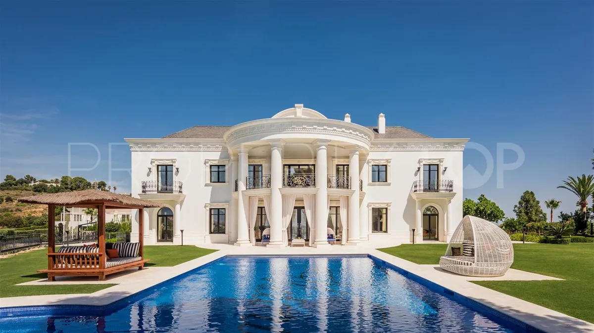 Mansion a la venta en Marbella Este de 7 dormitorios