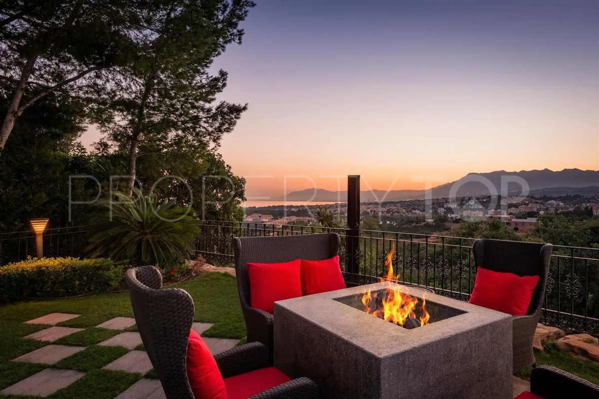 Mansion a la venta en Marbella Este de 7 dormitorios