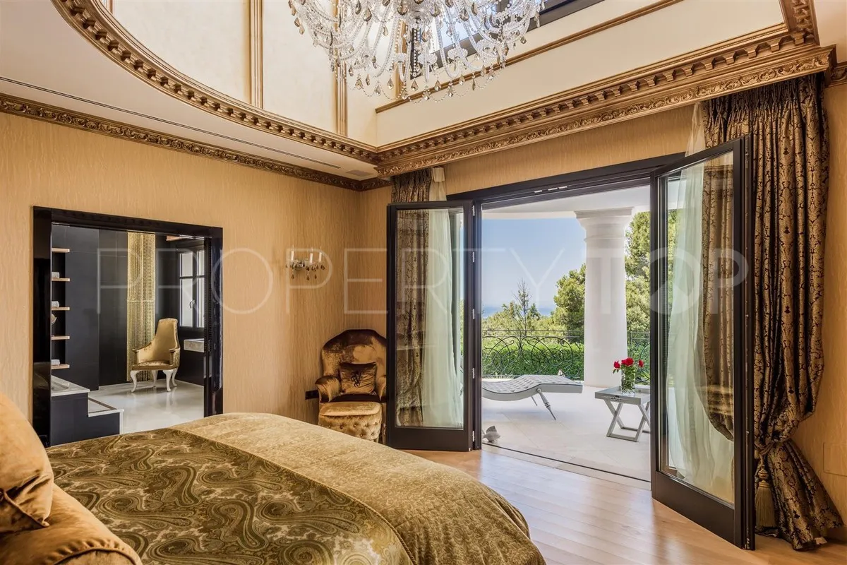 Mansion a la venta en Marbella Este de 7 dormitorios
