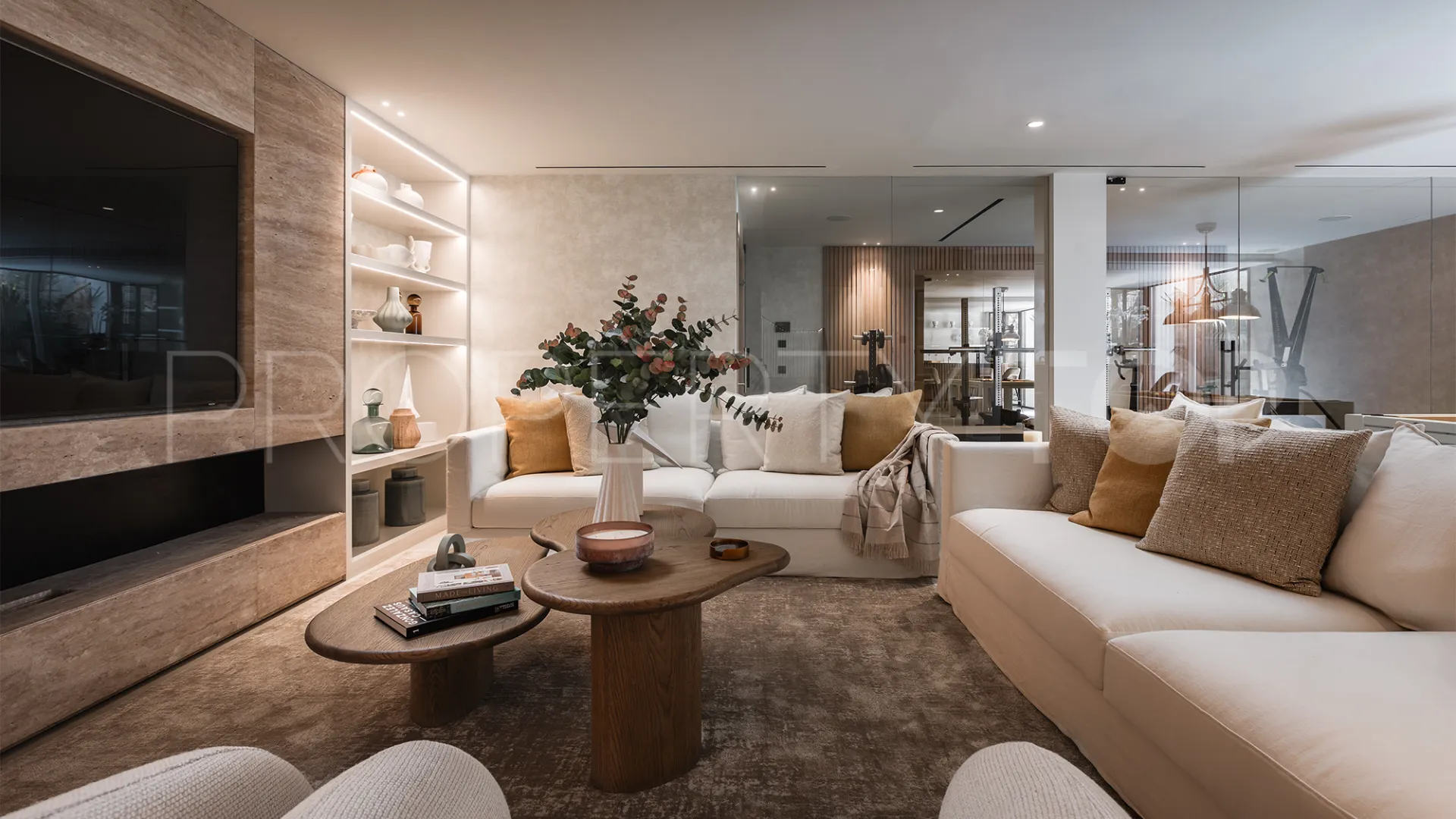Comprar villa con 5 dormitorios en Marbella