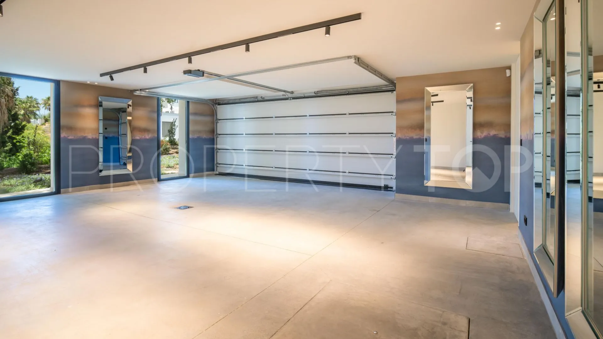Villa en venta en Benahavis