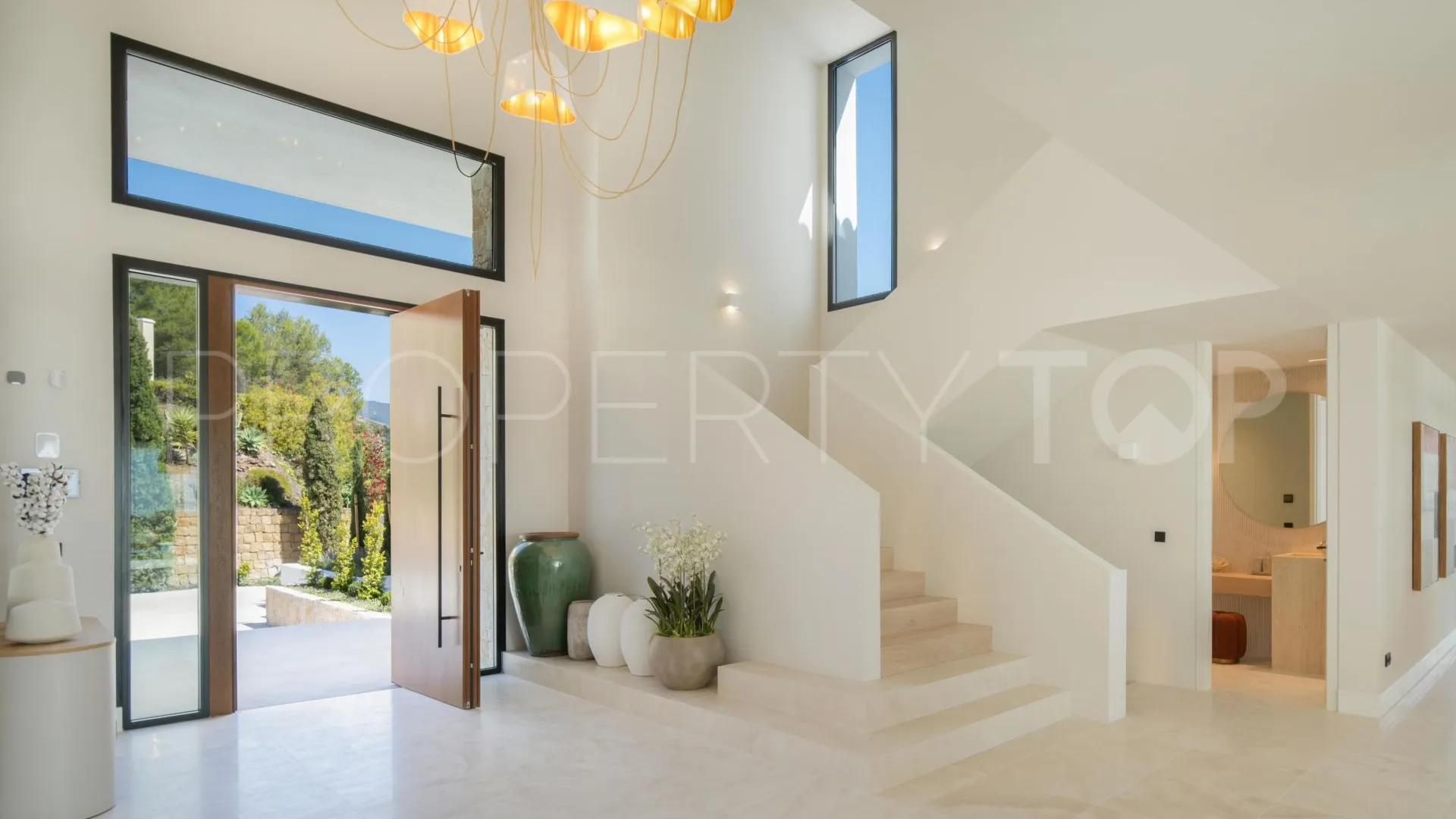 Villa en venta en Benahavis