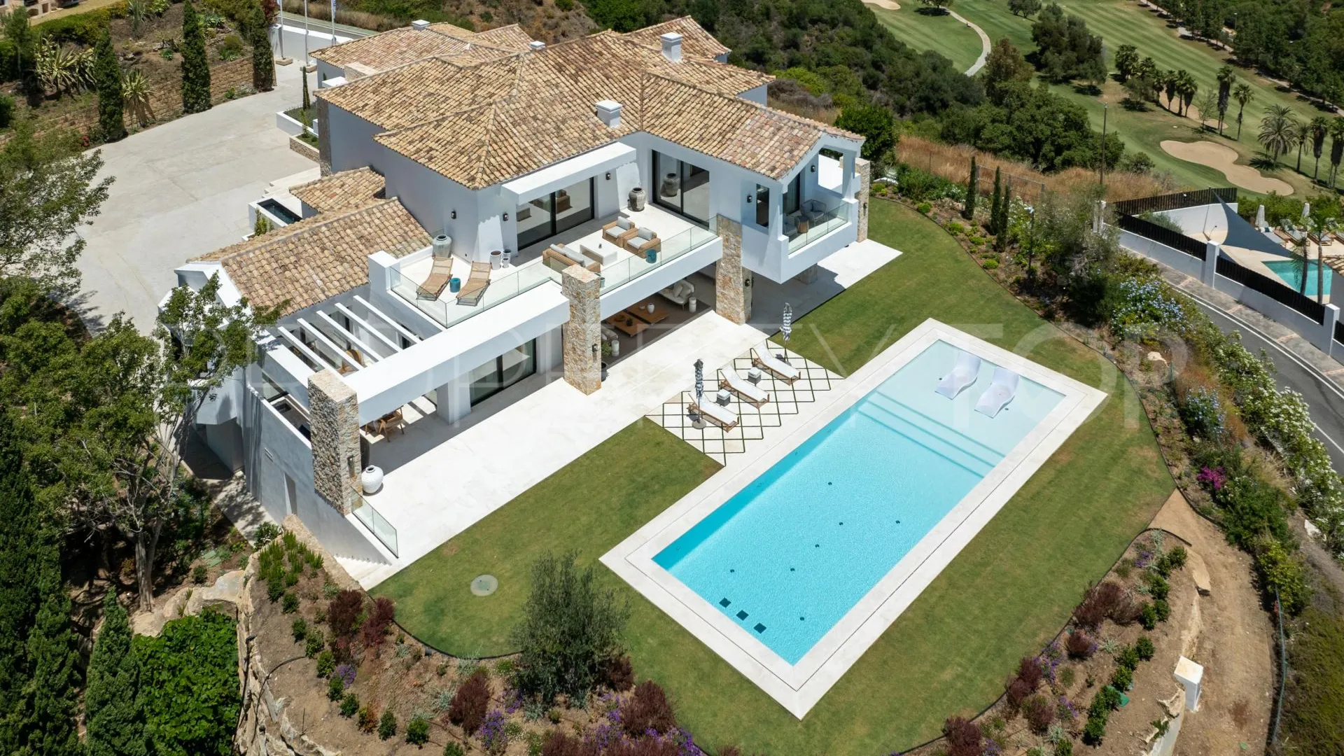 Villa en venta en Benahavis