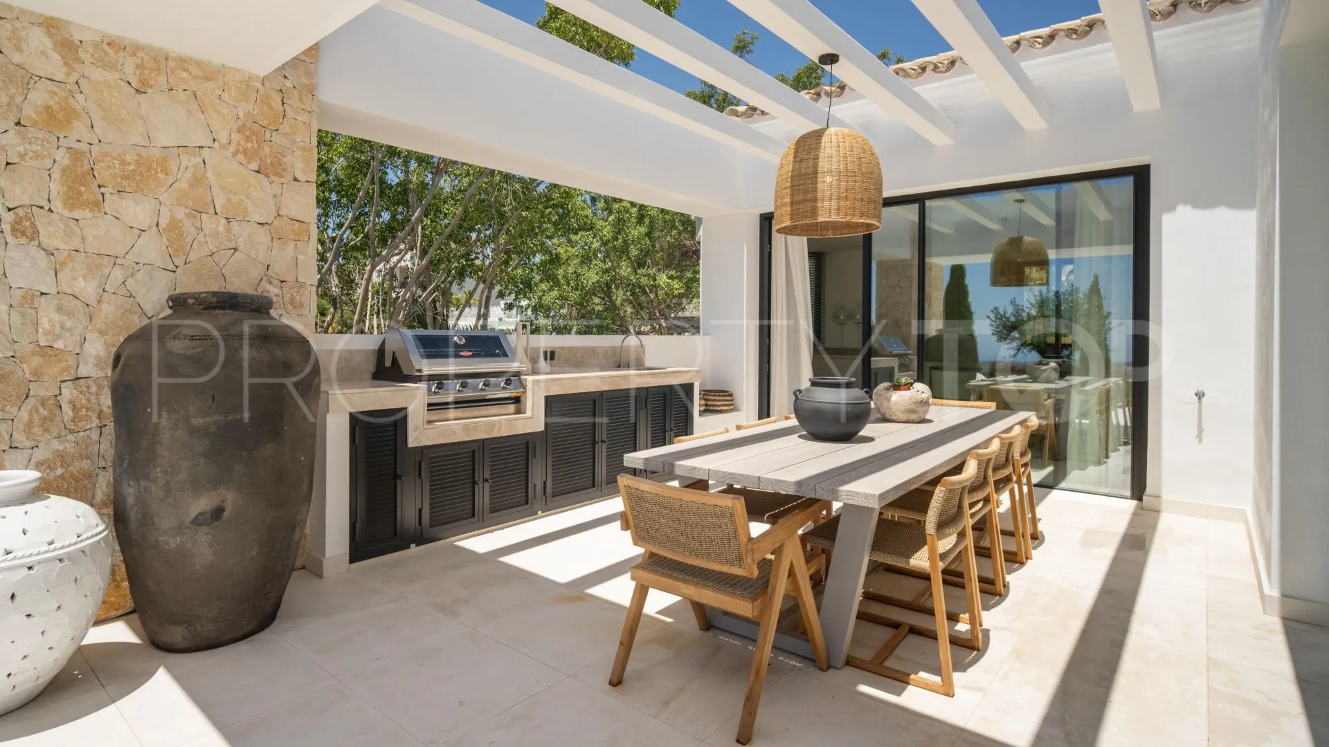Villa en venta en Benahavis