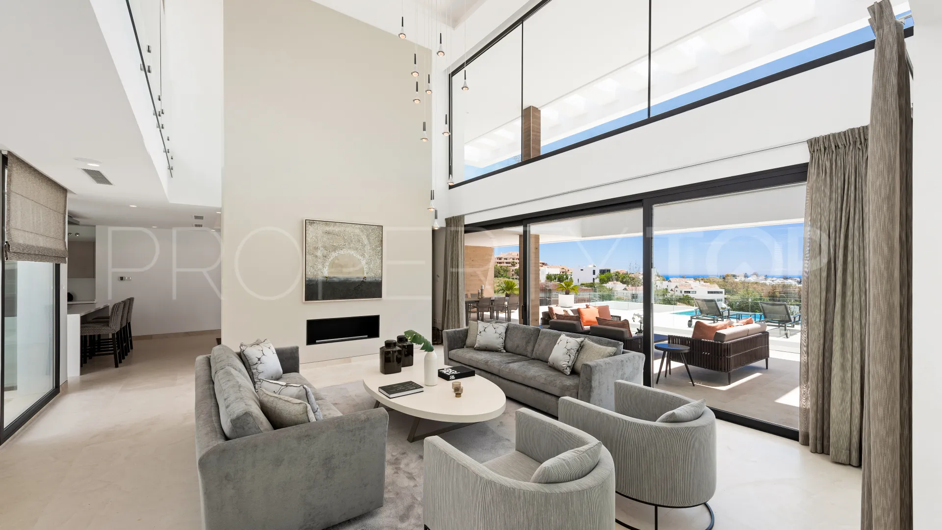 Villa for sale in Benahavis