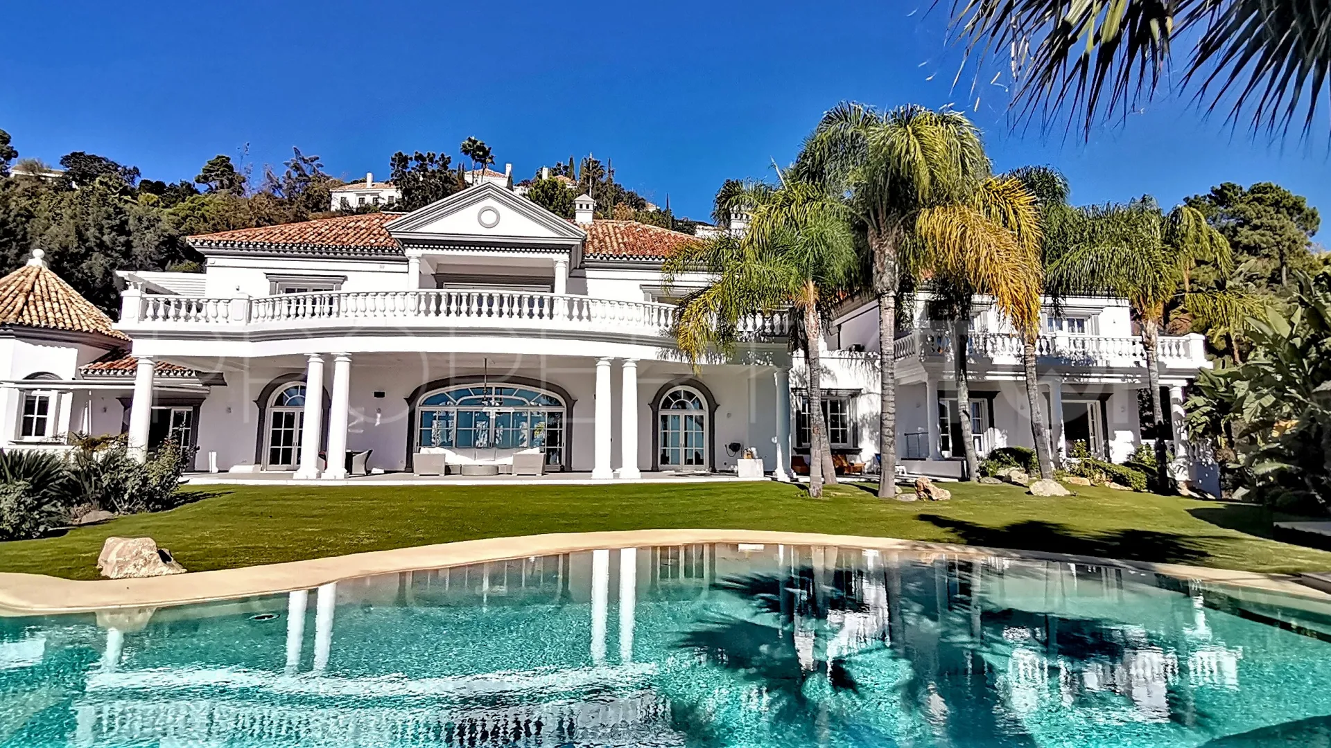 Villa en venta en Benahavis de 7 dormitorios