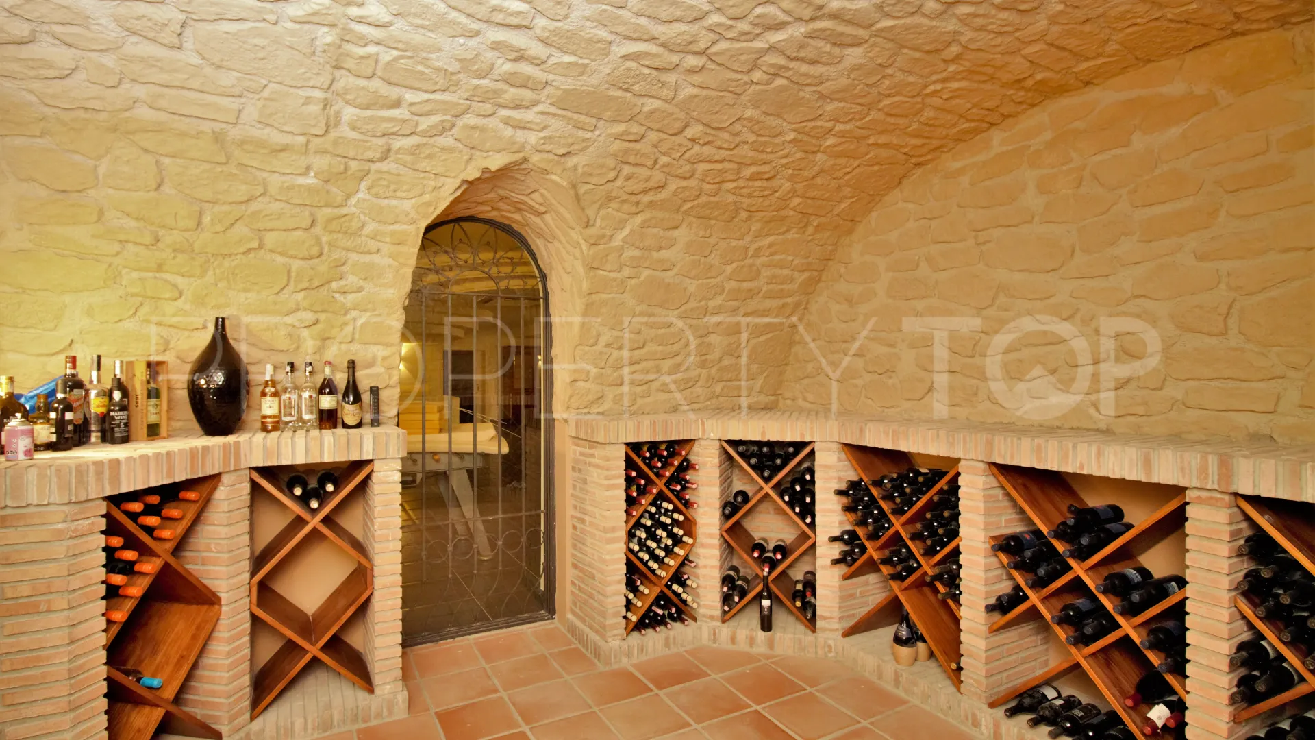 Villa en venta en Benahavis de 7 dormitorios