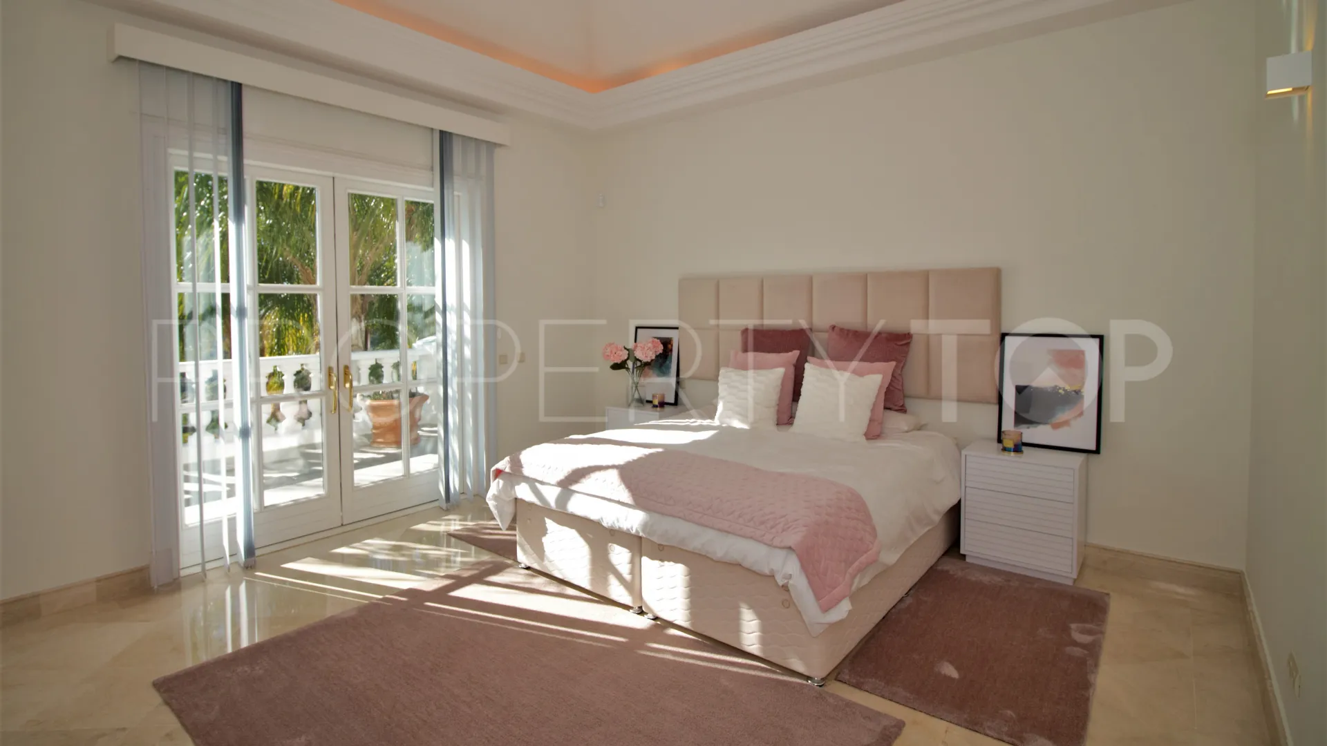Villa en venta en Benahavis de 7 dormitorios