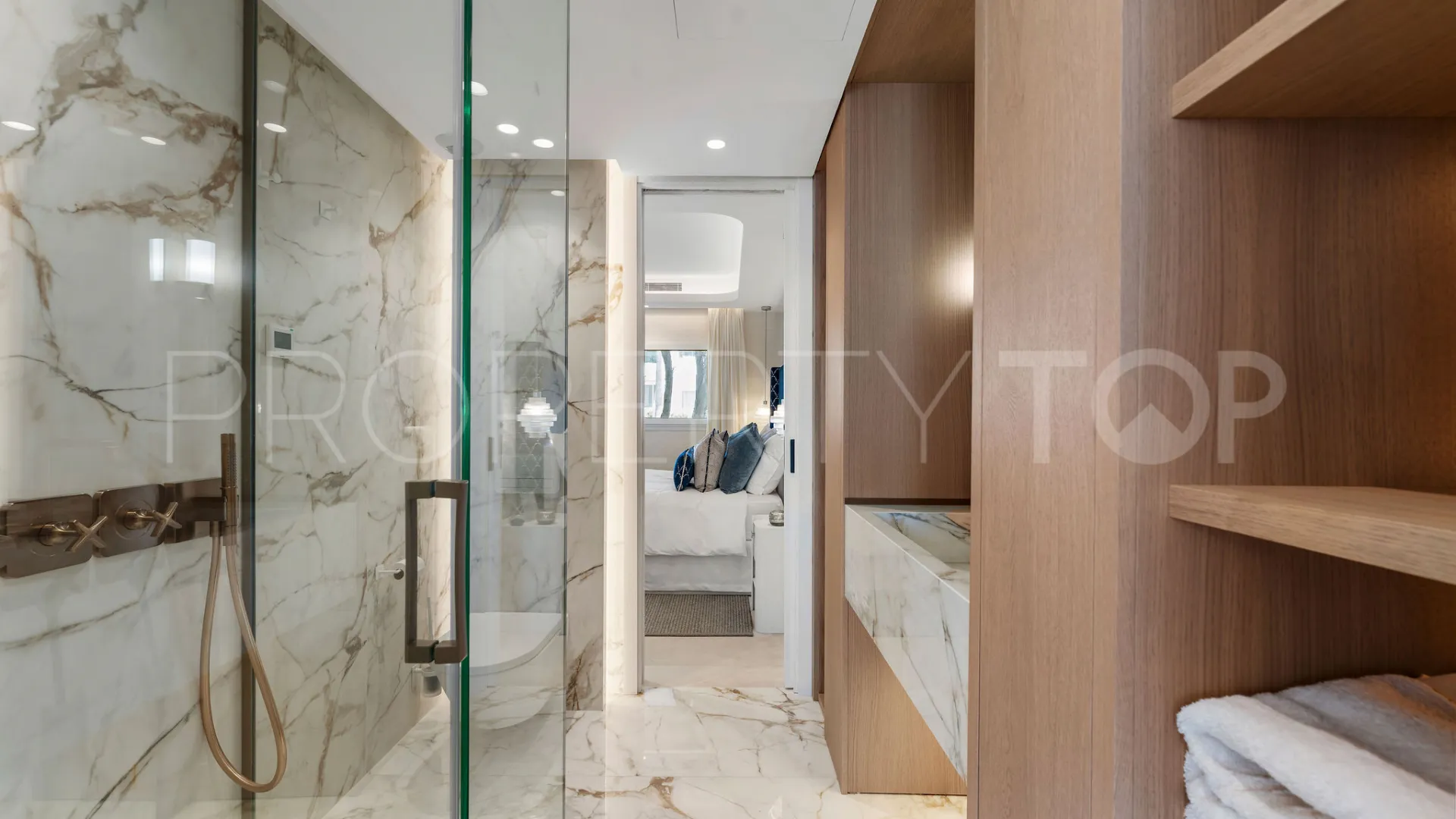 Marbella Golden Mile, apartamento planta baja a la venta