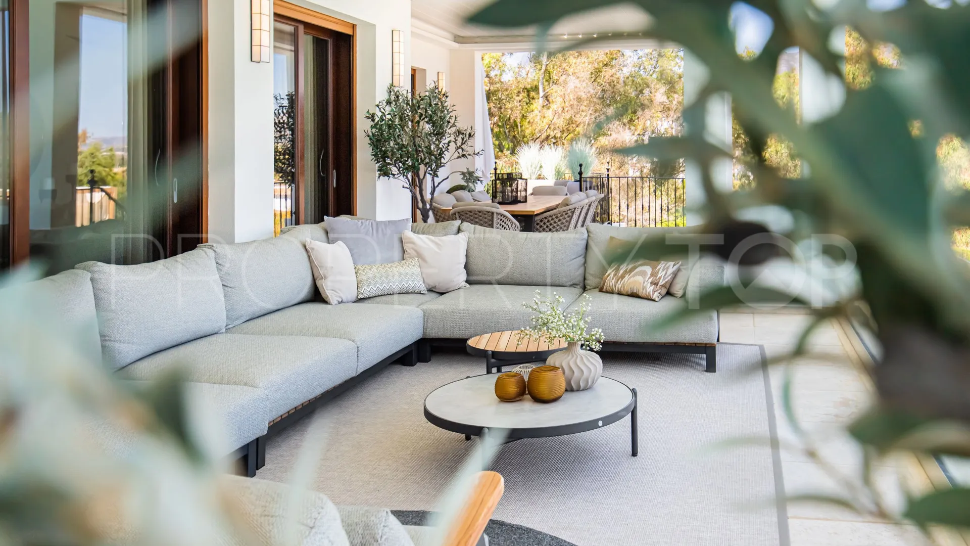 Villa de 7 dormitorios en venta en Benahavis