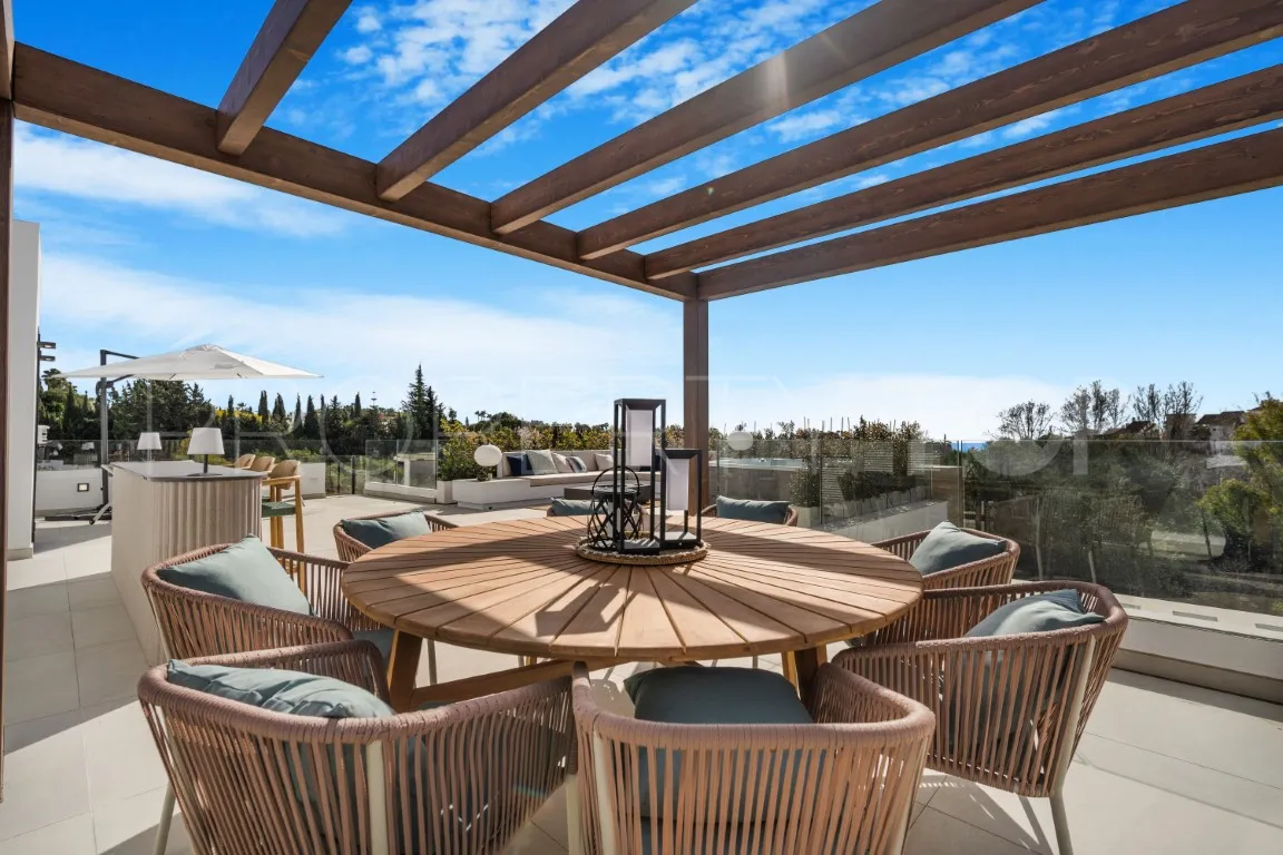For sale villa with 6 bedrooms in Marbella