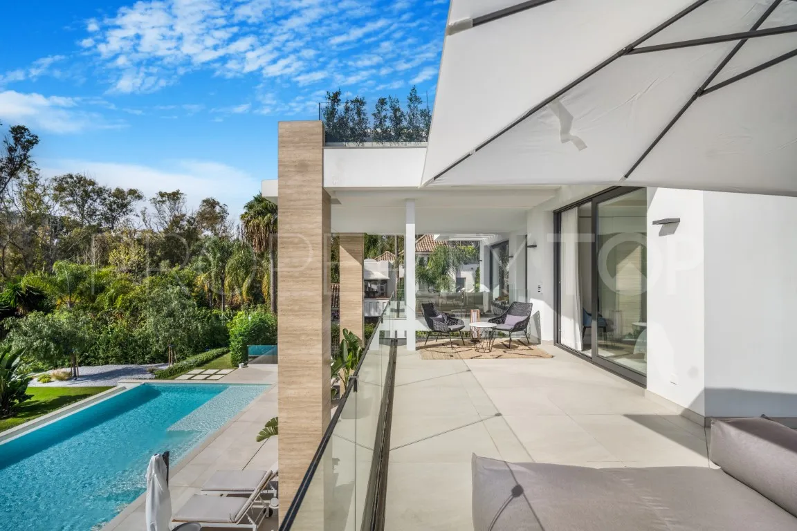 For sale villa with 6 bedrooms in Marbella