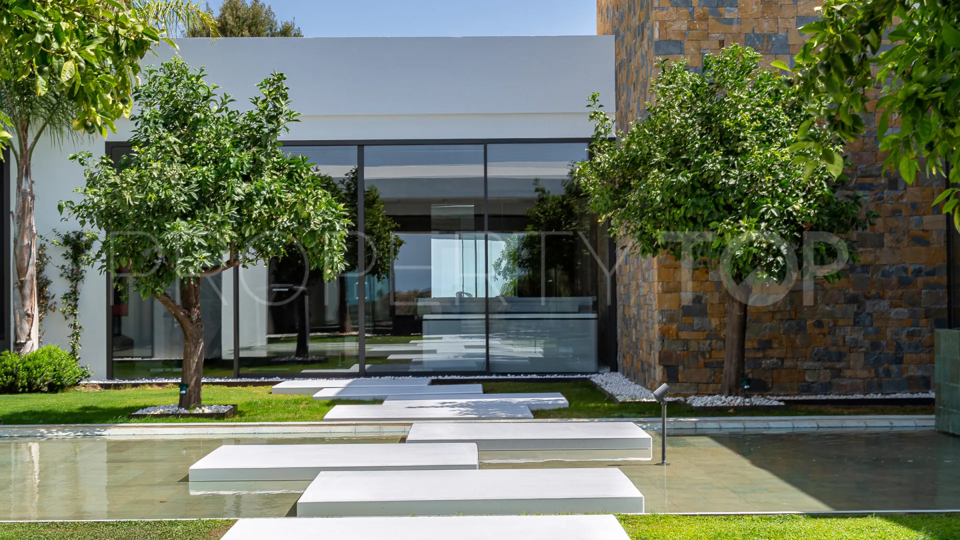 Villa with 6 bedrooms for sale in Benahavis