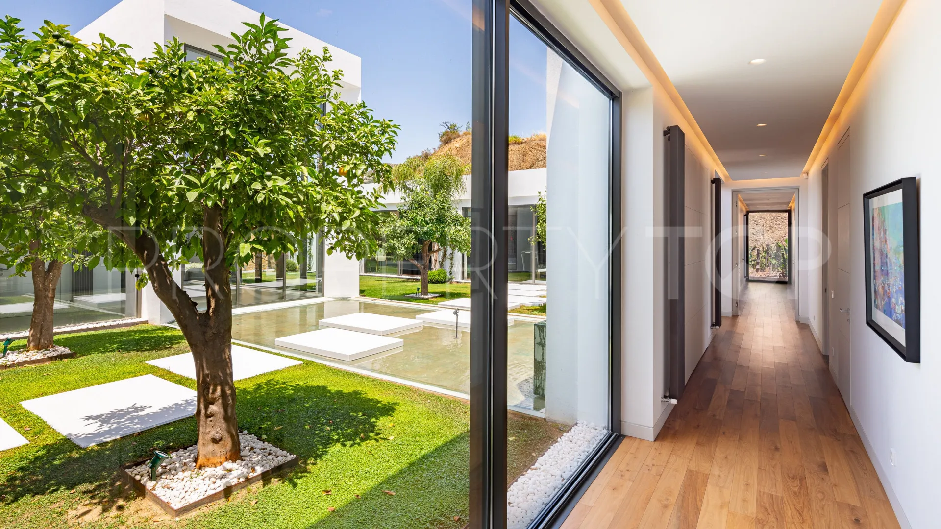 Villa with 6 bedrooms for sale in Benahavis