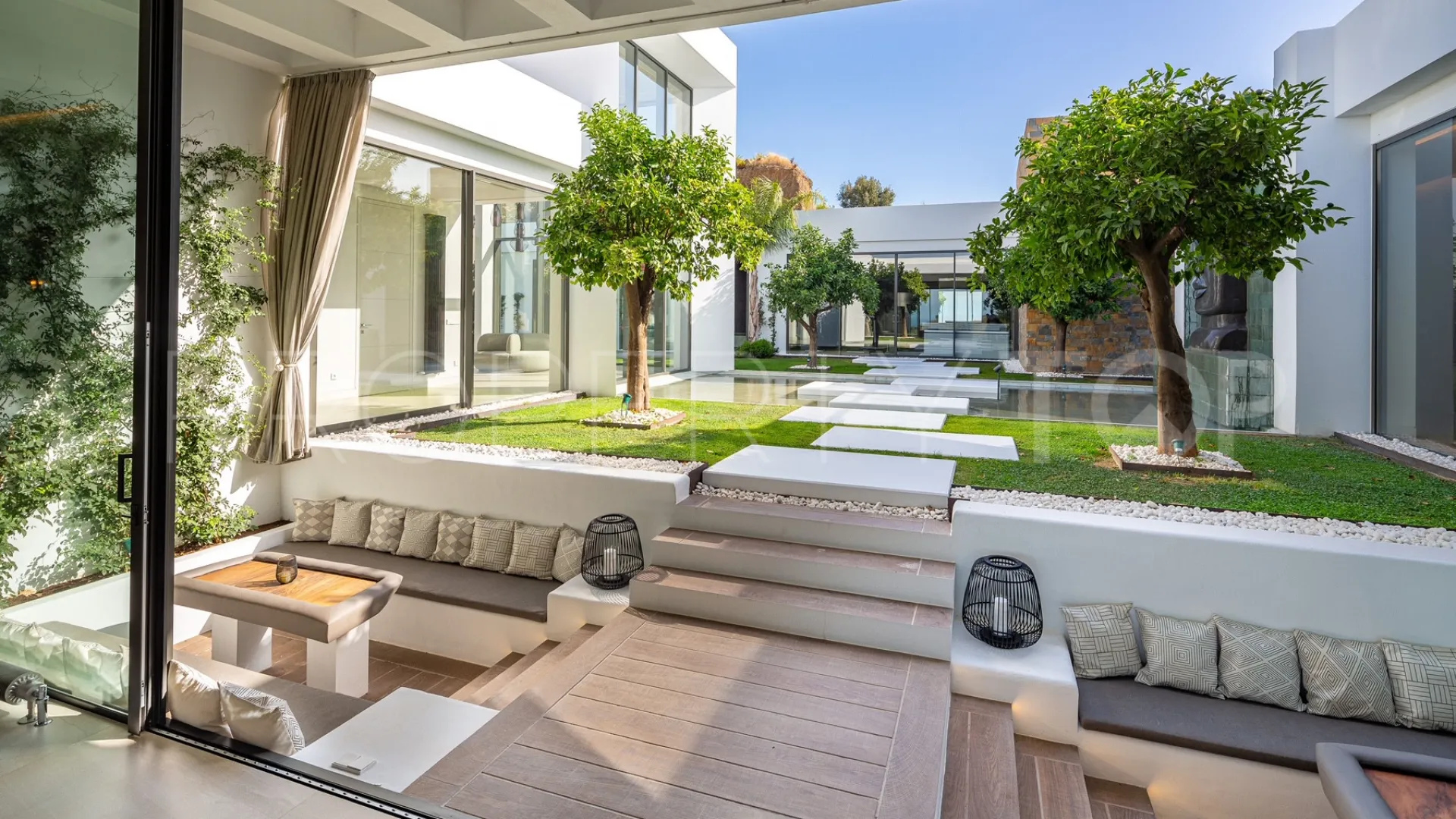 Villa with 6 bedrooms for sale in Benahavis