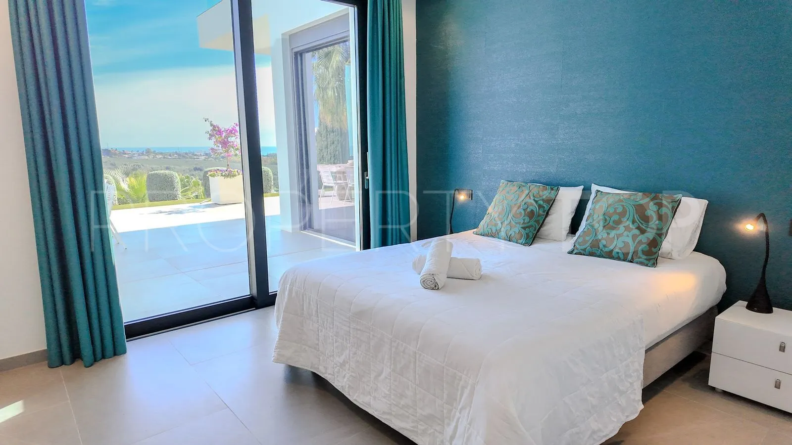 Villa en venta en Benahavis de 4 dormitorios