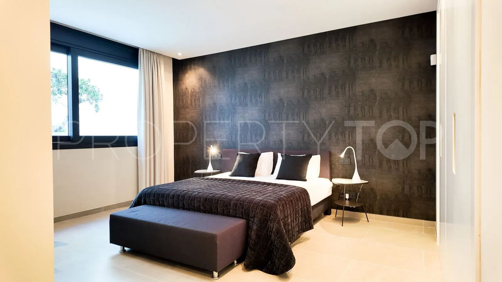 Villa en venta en Benahavis de 4 dormitorios