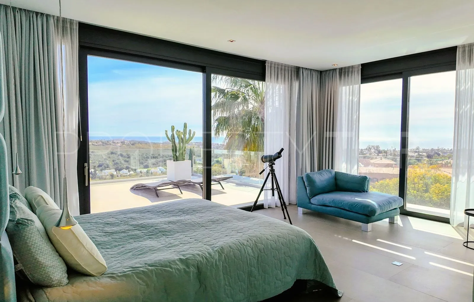 Villa en venta en Benahavis de 4 dormitorios