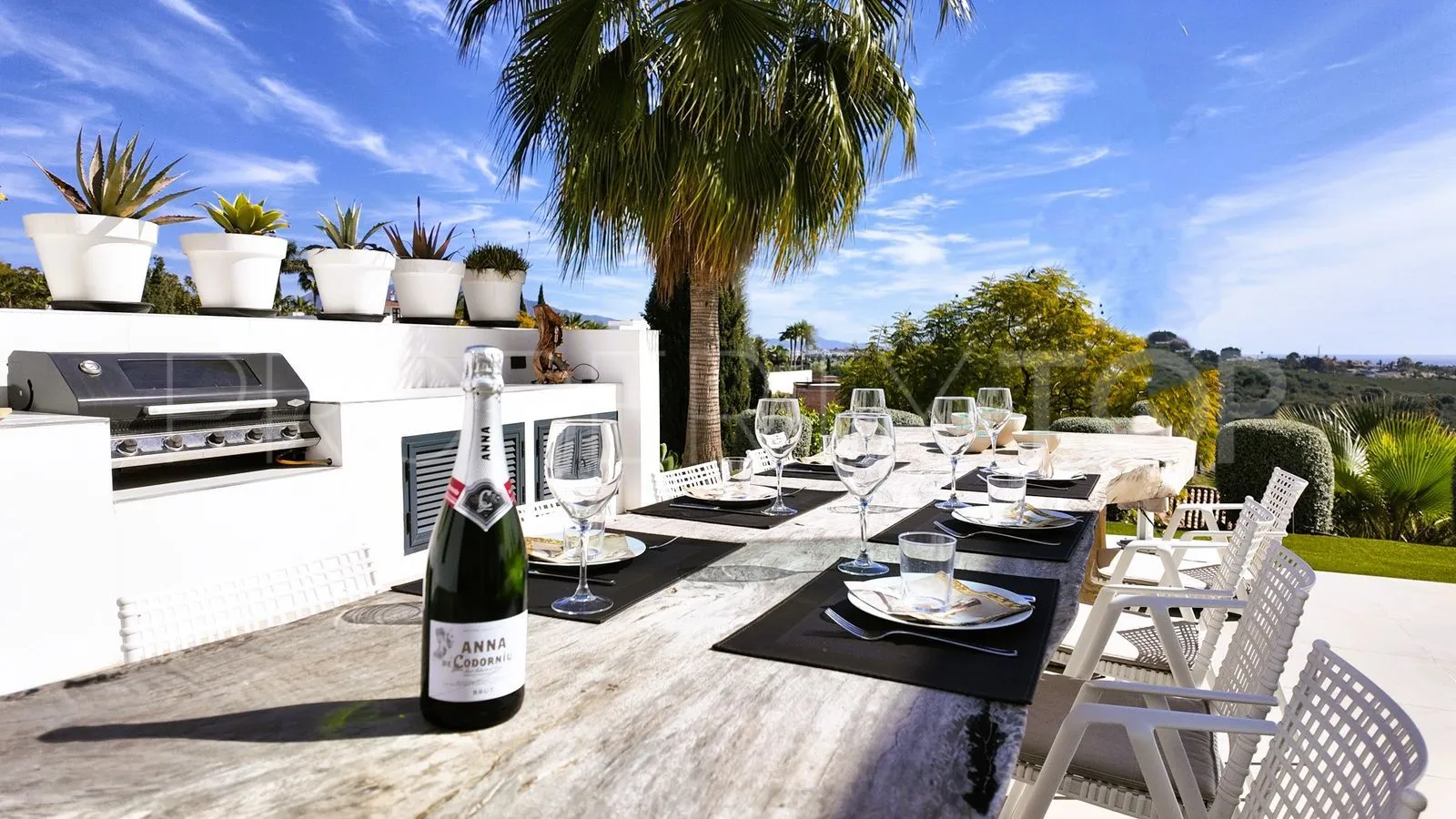 Villa en venta en Benahavis de 4 dormitorios