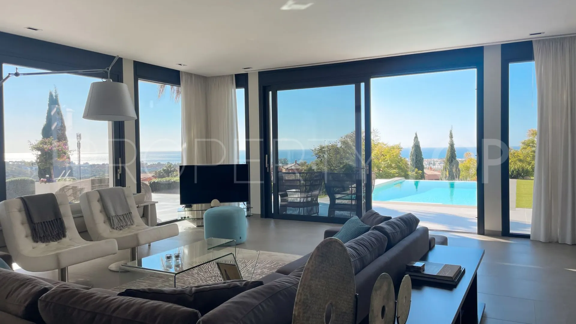 Villa en venta en Benahavis de 4 dormitorios