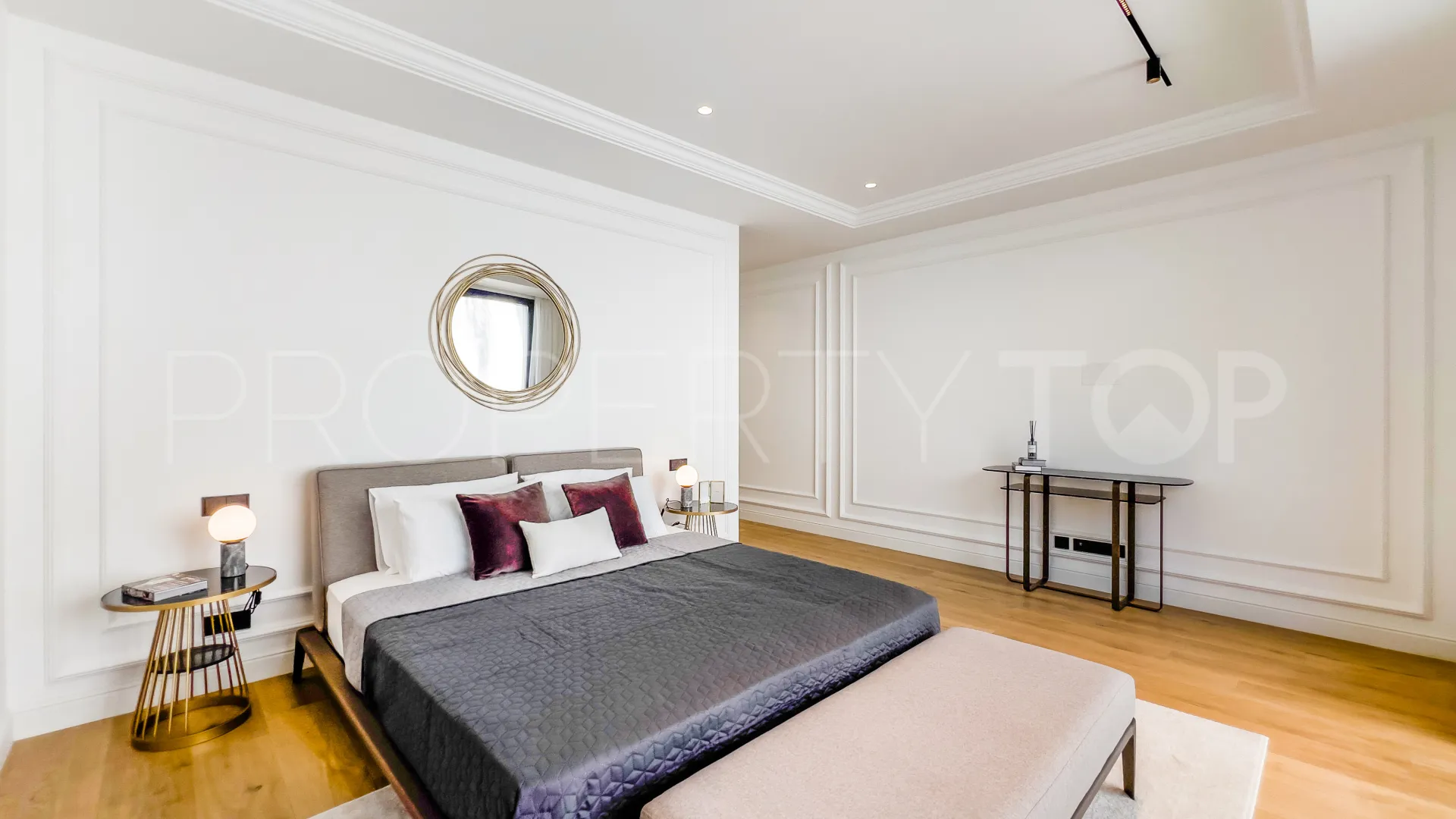 Comprar villa en Marbella Golden Mile con 6 dormitorios