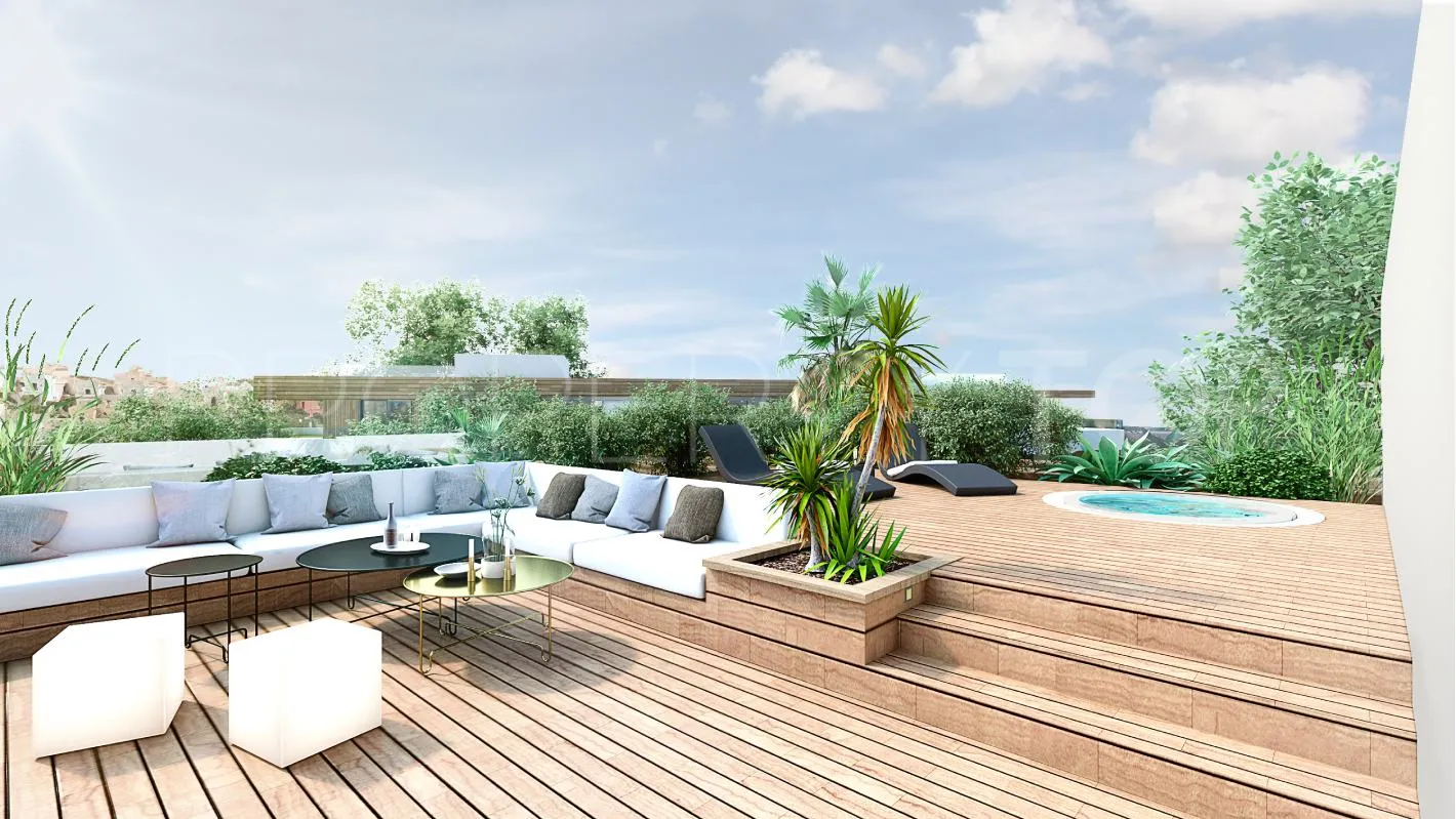 Buy penthouse in Sotogrande Alto