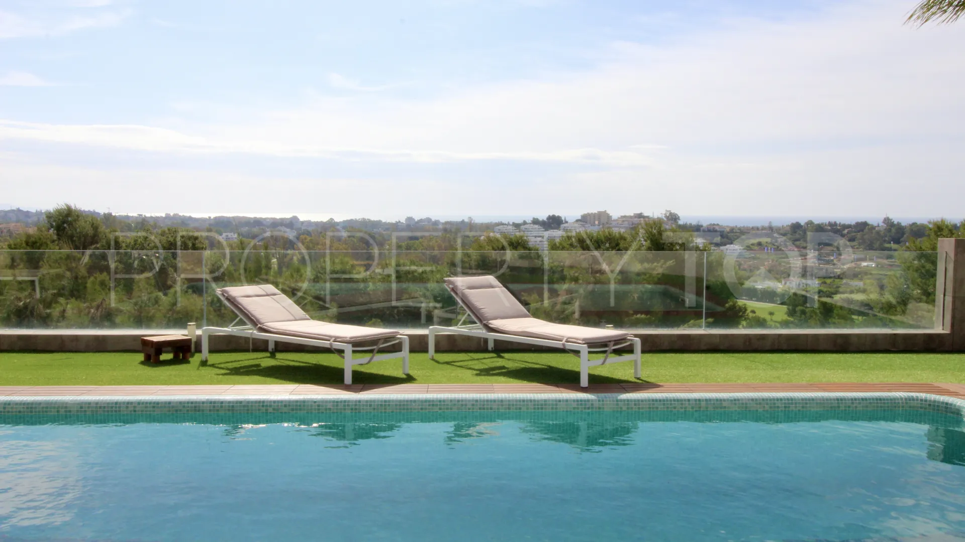 For sale villa in Atalaya