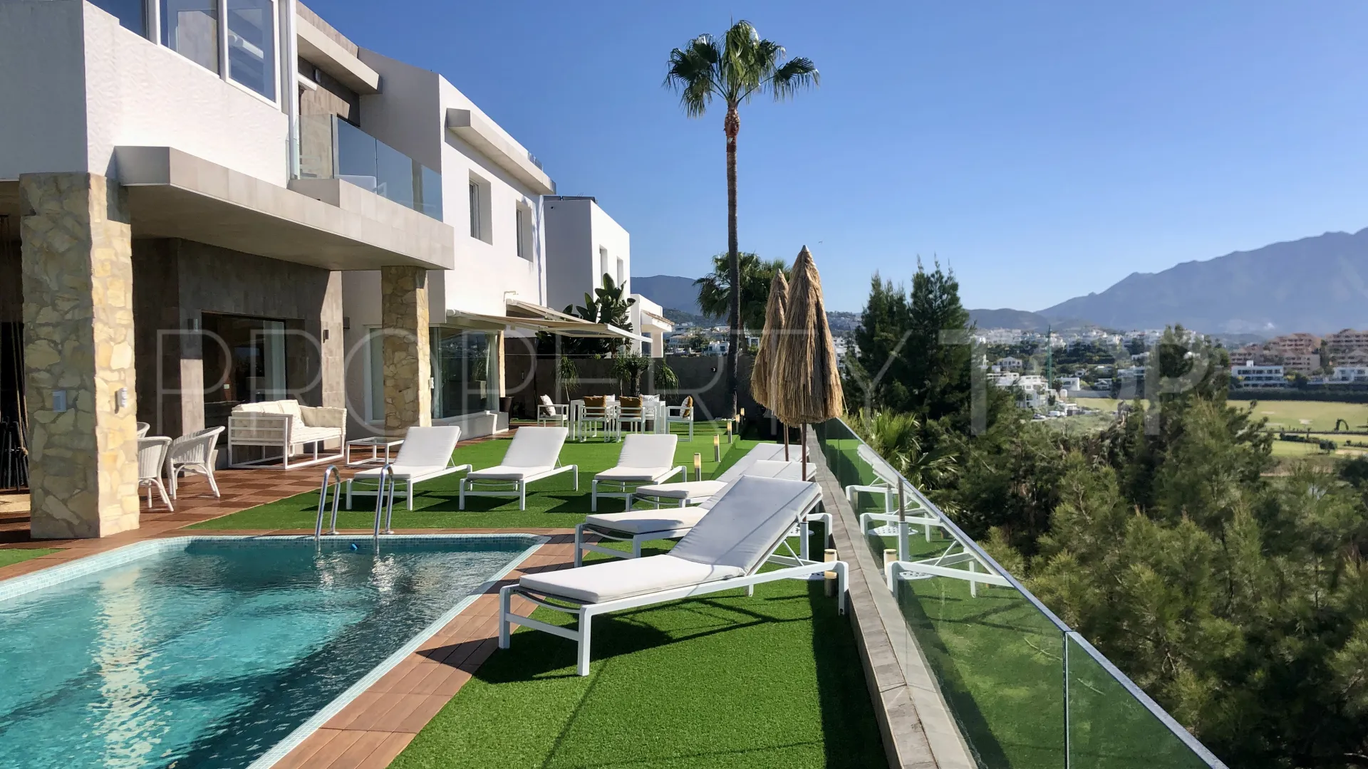 For sale villa in Atalaya
