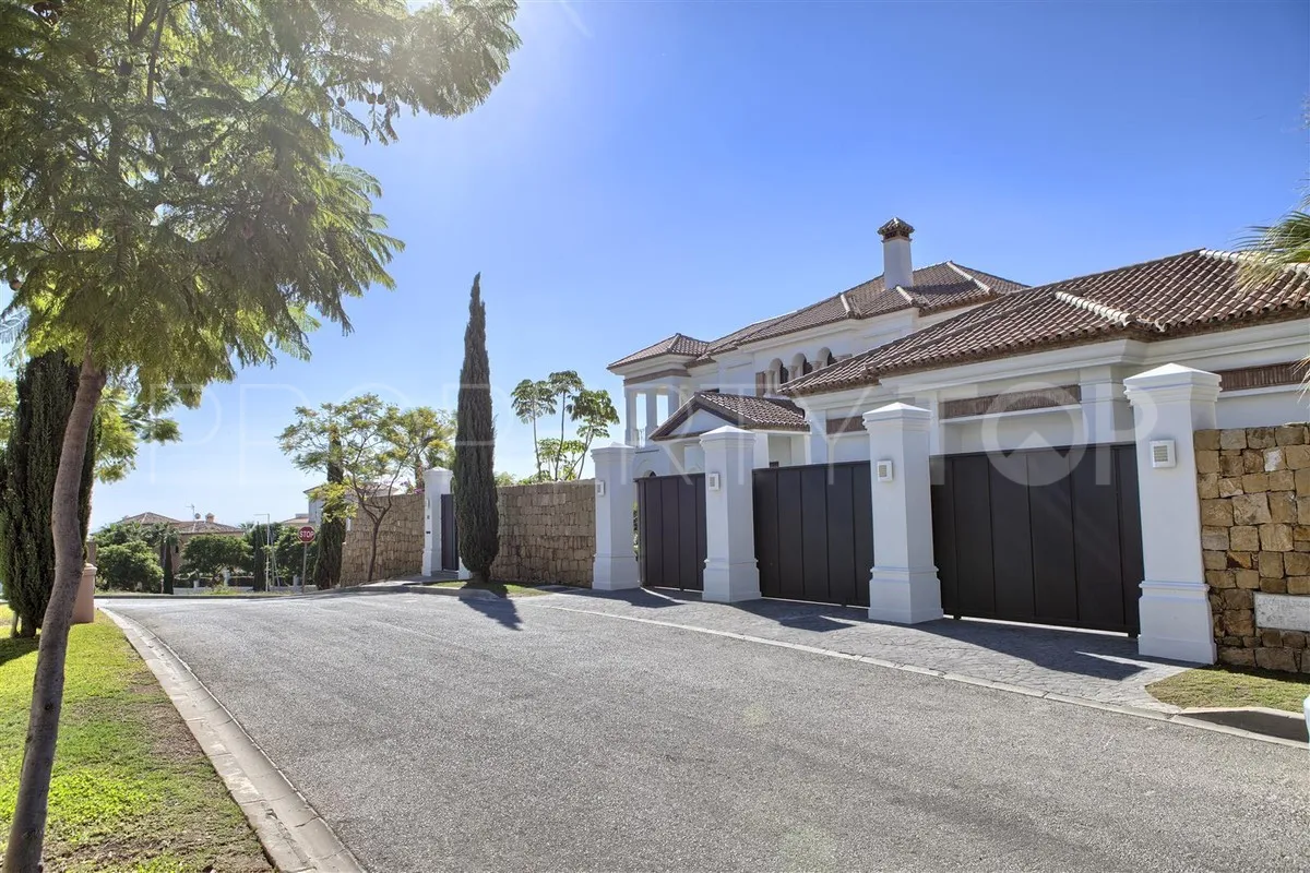 6 bedrooms villa for sale in Los Flamingos