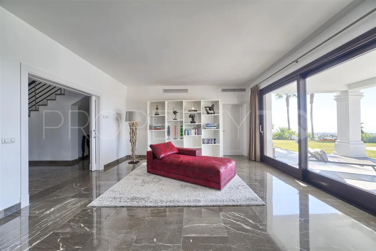 6 bedrooms villa for sale in Los Flamingos
