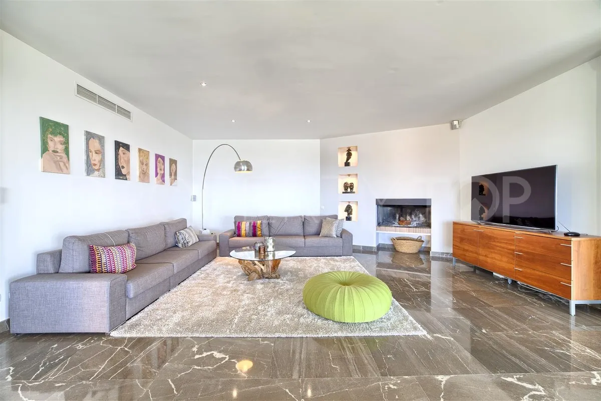 6 bedrooms villa for sale in Los Flamingos