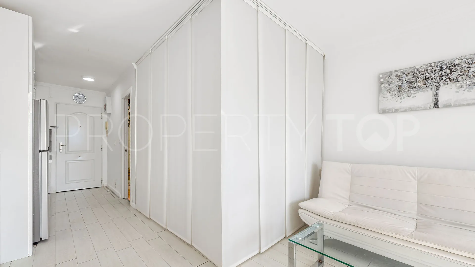 Studio for sale in Calahonda Playa