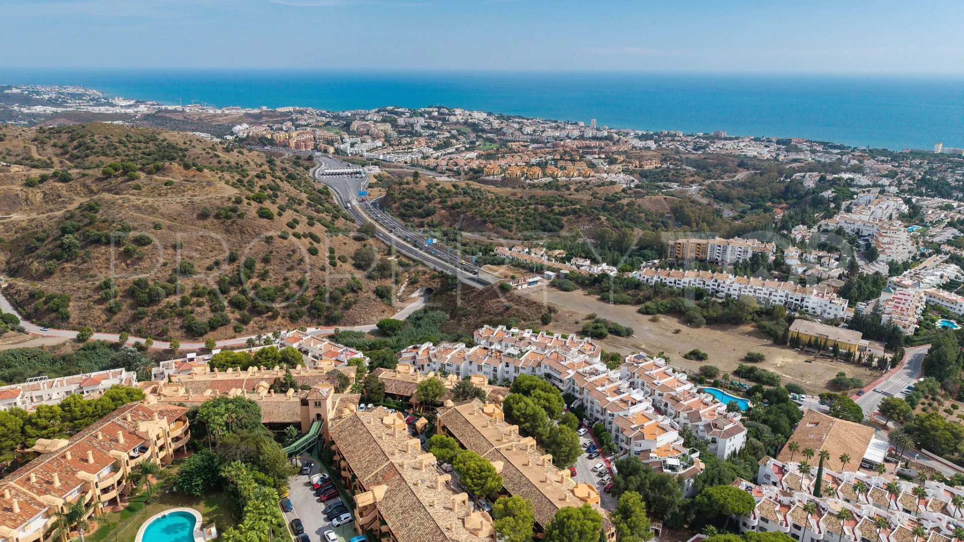 Se vende apartamento en Calahonda de 2 dormitorios