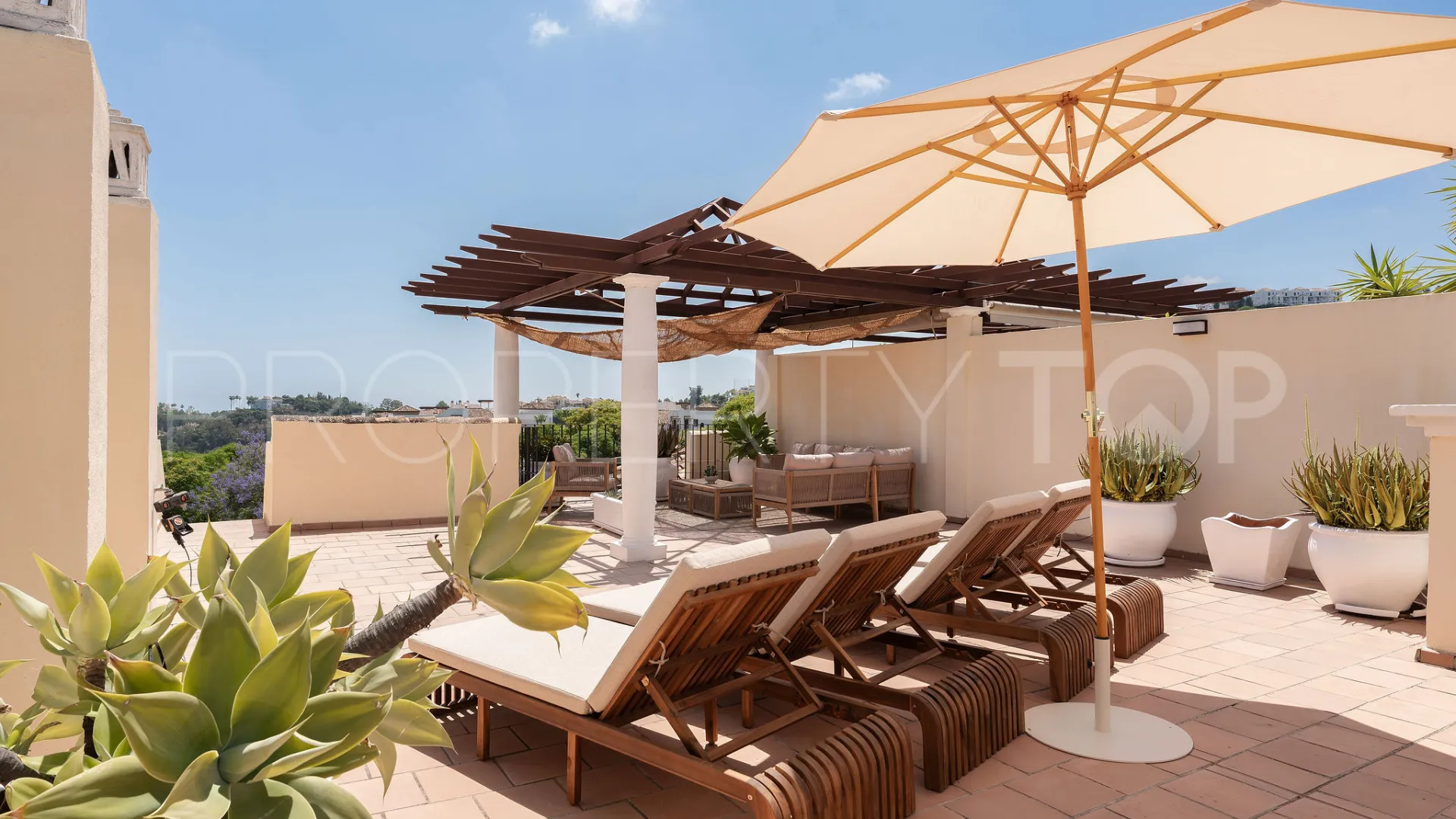 3 bedrooms Los Arqueros penthouse for sale