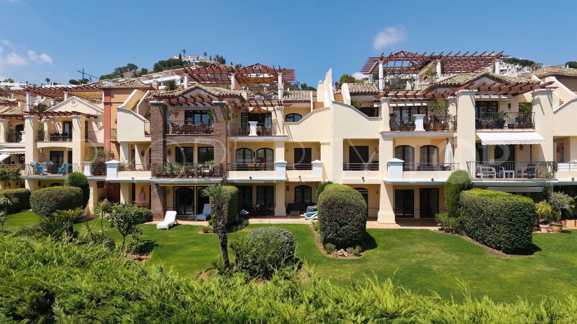 3 bedrooms Los Arqueros penthouse for sale