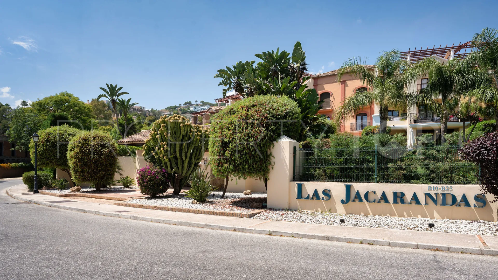 3 bedrooms Los Arqueros penthouse for sale