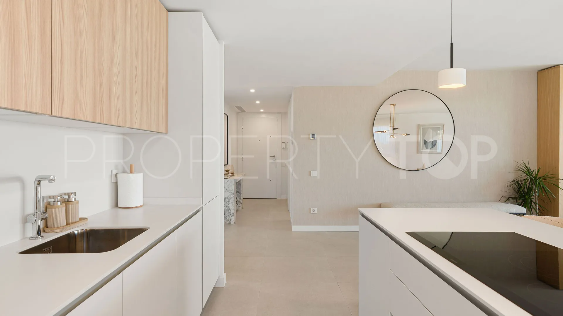 Buy Selwo ground floor apartment with 3 bedrooms