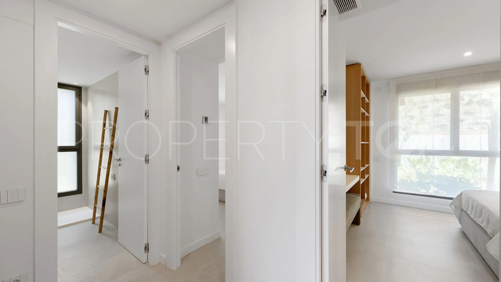 Buy Selwo ground floor apartment with 3 bedrooms