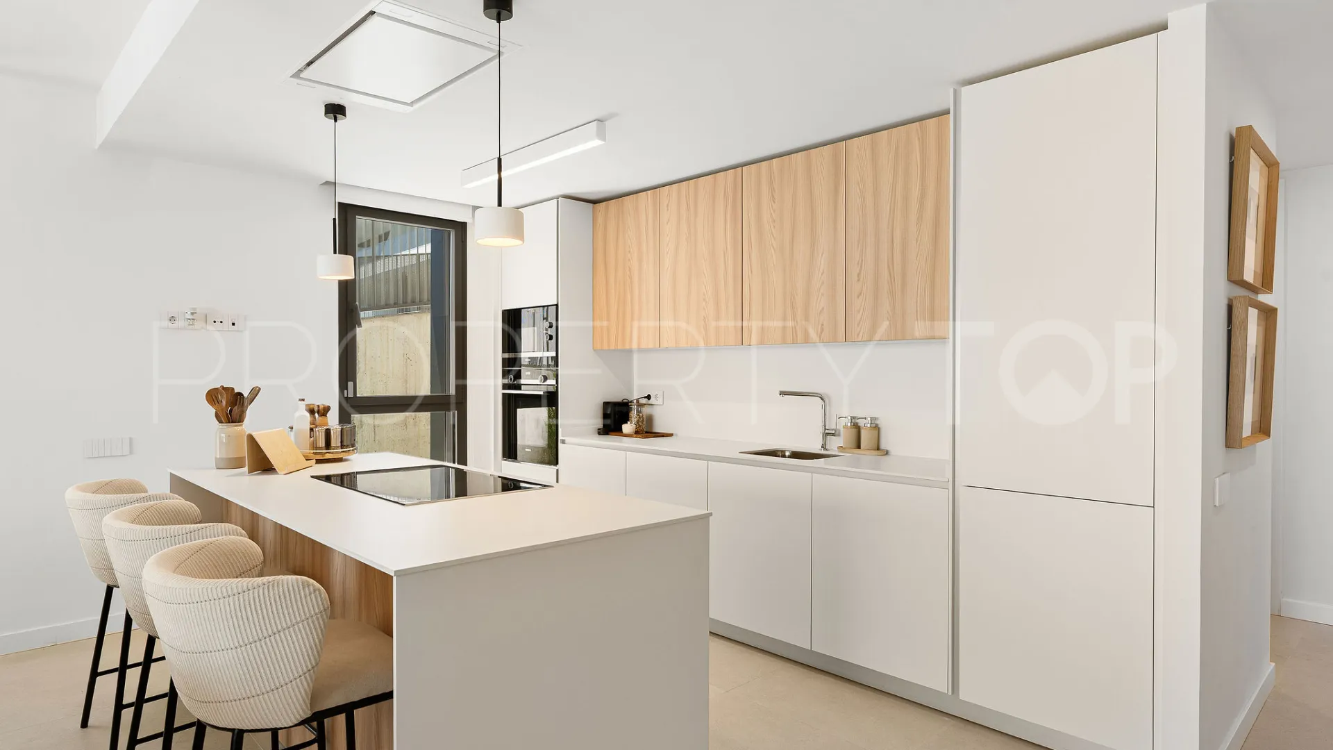 Buy Selwo ground floor apartment with 3 bedrooms