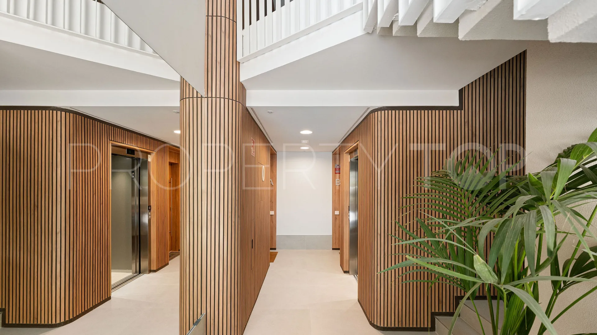 Buy Selwo ground floor apartment with 3 bedrooms
